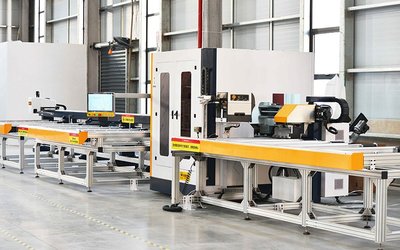 冠豪門窗 卓越品質(zhì)與創(chuàng)新工藝的門窗制造專家