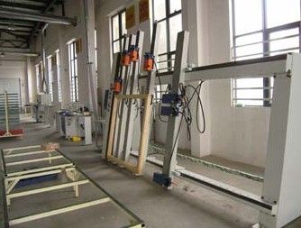 濟(jì)南鋁木門窗加工設(shè)備生產(chǎn)廠家產(chǎn)品圖片與相冊 - 濟(jì)南天鷹偉業(yè)機(jī)器