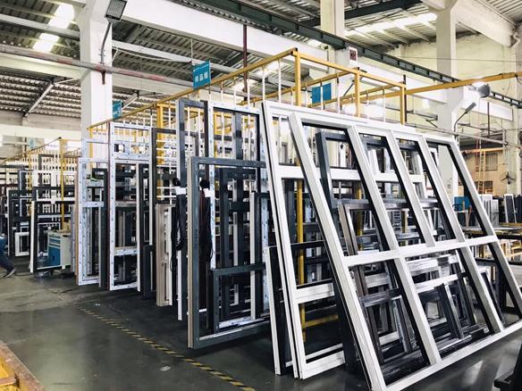 挖掘家居建材行業(yè)的“金礦” ACG亞材門窗的品牌之路